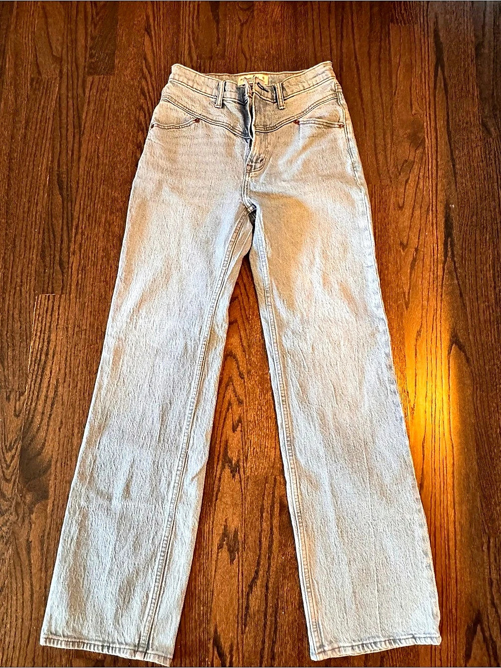 Abercrombie & Fitch The '90s Relaxed Jean High Rise Straight Leg Jeans Blue 28/2